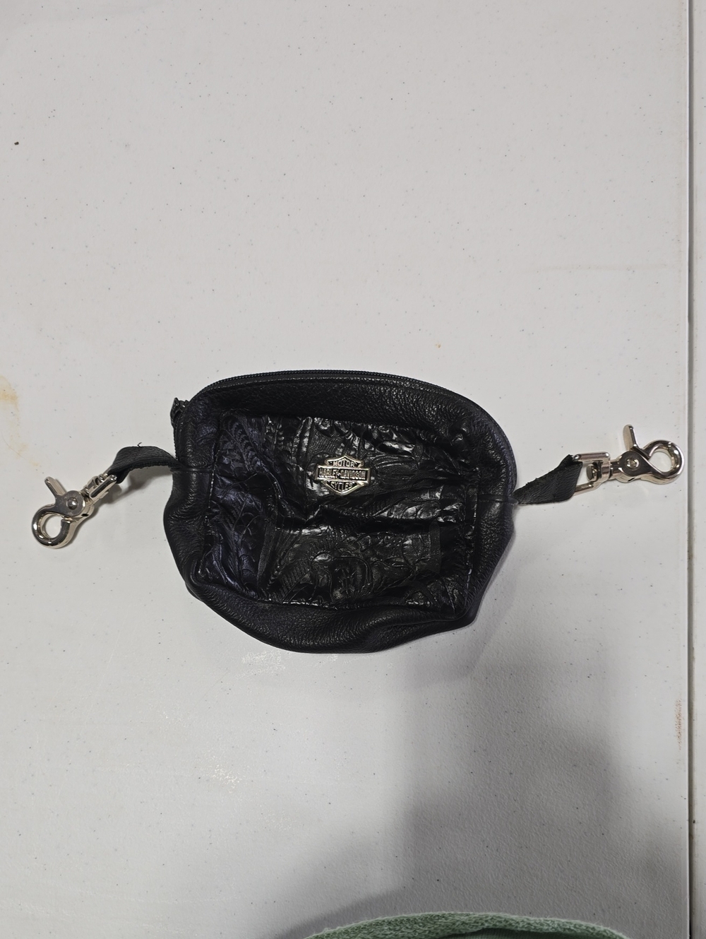 Harley-Davidson Black Leather Clip-On Belt Bag with Metal Clips